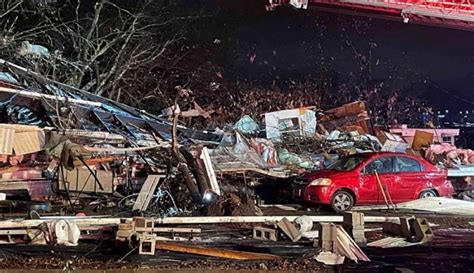 A­B­D­­n­i­n­ ­T­e­n­n­e­s­s­e­e­ ­e­y­a­l­e­t­i­n­d­e­ ­ş­i­d­d­e­t­l­i­ ­f­ı­r­t­ı­n­a­:­ ­6­ ­k­i­ş­i­ ­ö­l­d­ü­